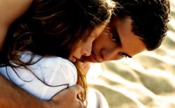 Phụ nữ biết 3 cách hành xử 'thâm độc' này, chồng cả đời yêu thương cưng nựng, chiều chuộng như bà hoàng