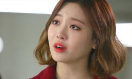 Vừa được nghỉ phép về đến nhà, tôi bế luôn con đến trước cổng cơ quan định làm xấu mặt vợ