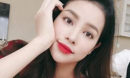 Hoa hậu Phạm Hương khoe ảnh 'hồn nhiên tuổi 13', anti-fan vào 'phản dame' cực gắt 