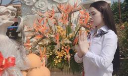 Á hậu Thư Dung đăng ảnh đi chùa, nói triết lí sống sau tin bị bắt khi đang bán dâm