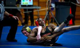  Hành trình vượt lên số phận của đô vật 9X chỉ có một nửa cơ thể