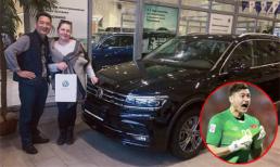 Thủ môn Đặng Văn Lâm hoàn thành ước mơ mua xế hộp xịn tặng bố