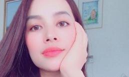 Đang ở Mỹ, Phạm Hương đăng ảnh 'giấc mơ trưa', fan nhốn nháo nghi thần tượng về nước