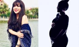 Quán quân Sao Mai Điểm Hẹn 2010 Minh Chuyên bất ngờ khoe ảnh mang bầu