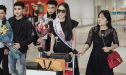 Hoa hậu Áo dài Việt Nam 2019 cùng mẹ về nước sau đăng quang