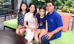 Dẫn chương trình lần đầu, hai công chúa nhà Quyền Linh chứng tỏ độ duyên dáng, chuyên nghiệp của con nhà nòi