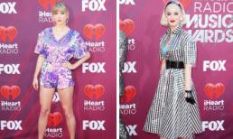 Taylor Swift triệt để khoe chân, Katy Perry chơi trội khi khoác nhựa trong suốt lên người trên thảm đỏ 