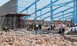 Vĩnh Long: Sập nhà xưởng ở khu công nghiệp, 5 người chết, 4 người bị thương