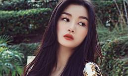 Angel Phạm – Style thời trang gợi cảm và gu du lịch xa hoa trên vịnh Hanauma