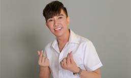 Giữa loạt tin đồn dao kéo, Long Nhật tung bộ ảnh chứng minh gương mặt trẻ trung, cân đối