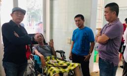 Nghệ sĩ Trung Dân, Nhật Cường vào thăm và trao quà cho NS Lê Bình trước giờ xạ trị ung thư