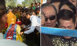 Trực tiếp: Bố cố nghệ sĩ Anh Vũ khóc ngất khi tiến hành hạ huyệt cho con trai