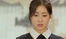 Đám cưới sắp đến hồi kết thúc thì con trai tôi cầm tay mẹ kéo đi trong sự giận dữ