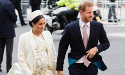 Rộ tin Công nương Meghan mang thai đôi, gấp rút tìm nam bảo mẫu với mức lương lên tới 2 tỷ đồng, còn được cấp ô tô riêng
