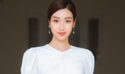 Hoa hậu Mỹ Linh thanh lịch với đầm trắng làm giám khảo cuộc thi nhan sắc cho người khuyết tật