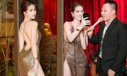Ngọc Trinh diện váy sexy, khoe lưng trần cùng đôi chân dài miên man, bất ngờ ngẫu hứng song ca cùng ông bầu Khắc Tiệp