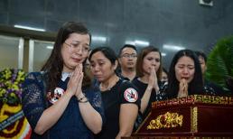 Nghẹn lòng bài thơ tiễn biệt nữ giáo viên bị 'xe điên' Mercedes tông tử vong ở hầm Kim Liên