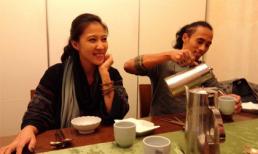 Bà xã đi chơi với hội bạn về muộn, Phạm Anh Khoa ở nhà vẫn lo tươm tất chuyện con cái 