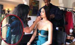 Nếu từng chê gương mặt Phạm Hương khác lạ đến mức không thể nhận ra, xem loạt ảnh này bạn sẽ phải nghĩ lại