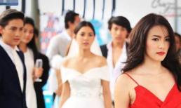 Đang cưới thì tình cũ của chồng “vác bụng” tới ăn vạ, ngờ đâu bị cô dâu nói lại một câu khiến ả cúi mặt về mất