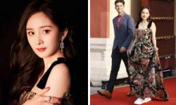 Giữa dàn mỹ nhân xúng xính váy áo, Dương Mịch 'chơi trội' khi mặc váy quyến rũ đi giày thể thao