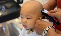 Khoe ảnh con trai ngoan ngoãn ngồi hớt tóc, Thuý Diễm bất ngờ bị cư dân mạng nhắc nhở