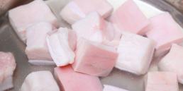 Chuyên gia dinh dưỡng: Mỡ lợn không phải thực phẩm xấu, nhiều người sai lầm khi bỏ mỡ lợn