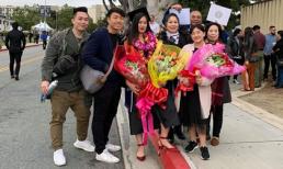 Vợ chồng Hồng Vân - Lê Tuấn Anh sang Mỹ chung vui cùng con gái trong lễ tốt nghiệp