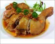 Cách làm gà hấp bia thơm ngon hơn nhà hàng