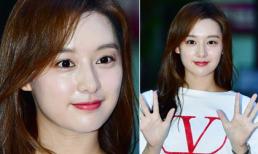 Tiệc đóng máy bom tấn 'Asadal': Nữ thần 'Hậu duệ Mặt trời' gây hốt hoảng với mặt trắng bệch, Song Joong Ki vắng bóng