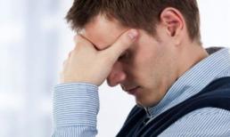 Đêm ấy, tôi lặng người khi phát hiện vợ quỳ lạy osin, lắng tai nghe thì phát hiện bí mật kinh hoàng