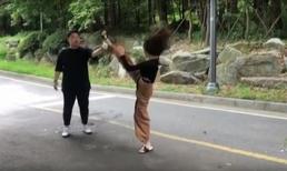 Jiyeon tung cước mở nắp chai siêu ngầu và thần thái khiến fan không ngừng chia sẻ