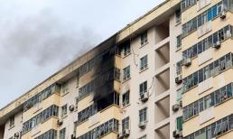 Cháy chung chung cư 17 tầng ở Hà Nội, người dân sơ tán gấp