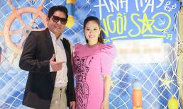  Thanh Thuý xinh đẹp, trẻ trung dắt “dàn gà nhí” đến ủng hộ ông xã trong dự án điện ảnh mới