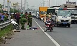 Cô gái bị người yêu vung dao đâm tới tấp đến chết trên phố