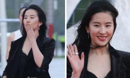 Khí chất ngời ngời là vậy mà “Thần tiên tỷ tỷ” Lưu Diệc Phi lại bị nụ cười làm hại nhan sắc 