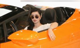 Nguyễn Hồng Nhung, Đức Tiến đẳng cấp bên siêu xe 700.000 USD