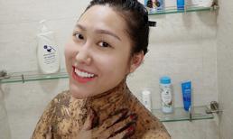 Phi Thanh Vân 'chơi lớn' khi khoe thân hình bán nude trong lúc tắm trắng