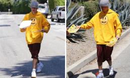 Tự xuống đường phát tờ rơi, Justin Bieber bị mỉa mai 'Hoàng tử nhạc pop' đã hết thời 