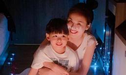 Mừng sinh nhật tuổi 30 bên con trai, Hoa hậu Diễm Hương thừa nhận nỗi ám ảnh về cái gọi là 'già'