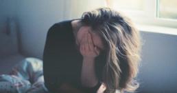 Bi hài vợ không thể tái hôn vì không tìm được chồng để ly hôn