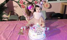 Nguyễn Hồng Nhung tổ chức sinh nhật 2 tuổi ấm cúng cho con gái nhỏ