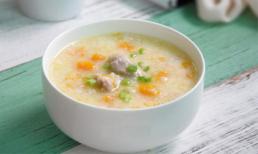 Cháo sườn bí ngô: Món ăn bổ dưỡng cho trẻ