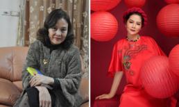 Lâu ngày gặp lại NSND Minh Hằng, NSND Hoàng Cúc liên tục hỏi: 'Làm đẹp thế nào? Làm bao nhiêu tiền?'