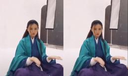 Midu khiến fans cười ngất với clip hóa thân thành Cô Cô vừa ăn, vừa luyện công