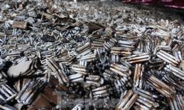 Hình ảnh hiếm hoi trong tầng 2 nhà kho Rạng Đông chưa được công bố