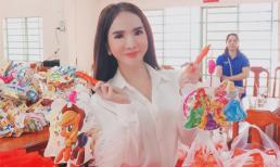Hot girl Trần Đoàn bỏ tiền túi 150 triệu đồng mua quà trung thu tặng trẻ em nghèo