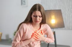 Hầu hết phụ nữ sẽ chết sớm hơn nam giới dù đều có 4 thói quen xấu này