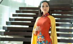 Hoa hậu H'Hen Niê diện áo dài xuất hiện rạng rỡ tại Thái Lan