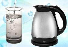 Nước đun sôi để nguội sau 16 tiếng hết hạn là sai! Đây mới là cách uống nước an toàn và tốt nhất